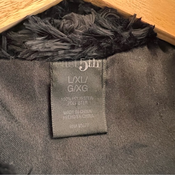 East 5th Women’s Zipper Vest Color Black L/XL Two Pockets - Picture 3 of 11